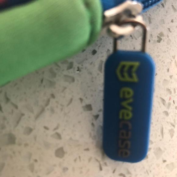 Tablet case - Picture 2 of 4